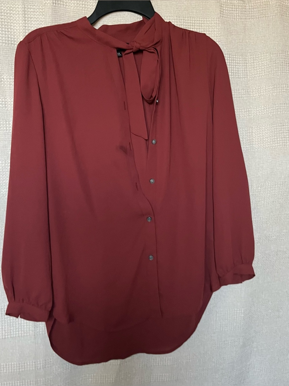 J.Crew burgundy blouse with tie neck and long sleeves.Size XXS #burgundy #blouse